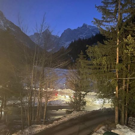 Martinov Dom Lägenhet Kranjska Gora Exteriör bild