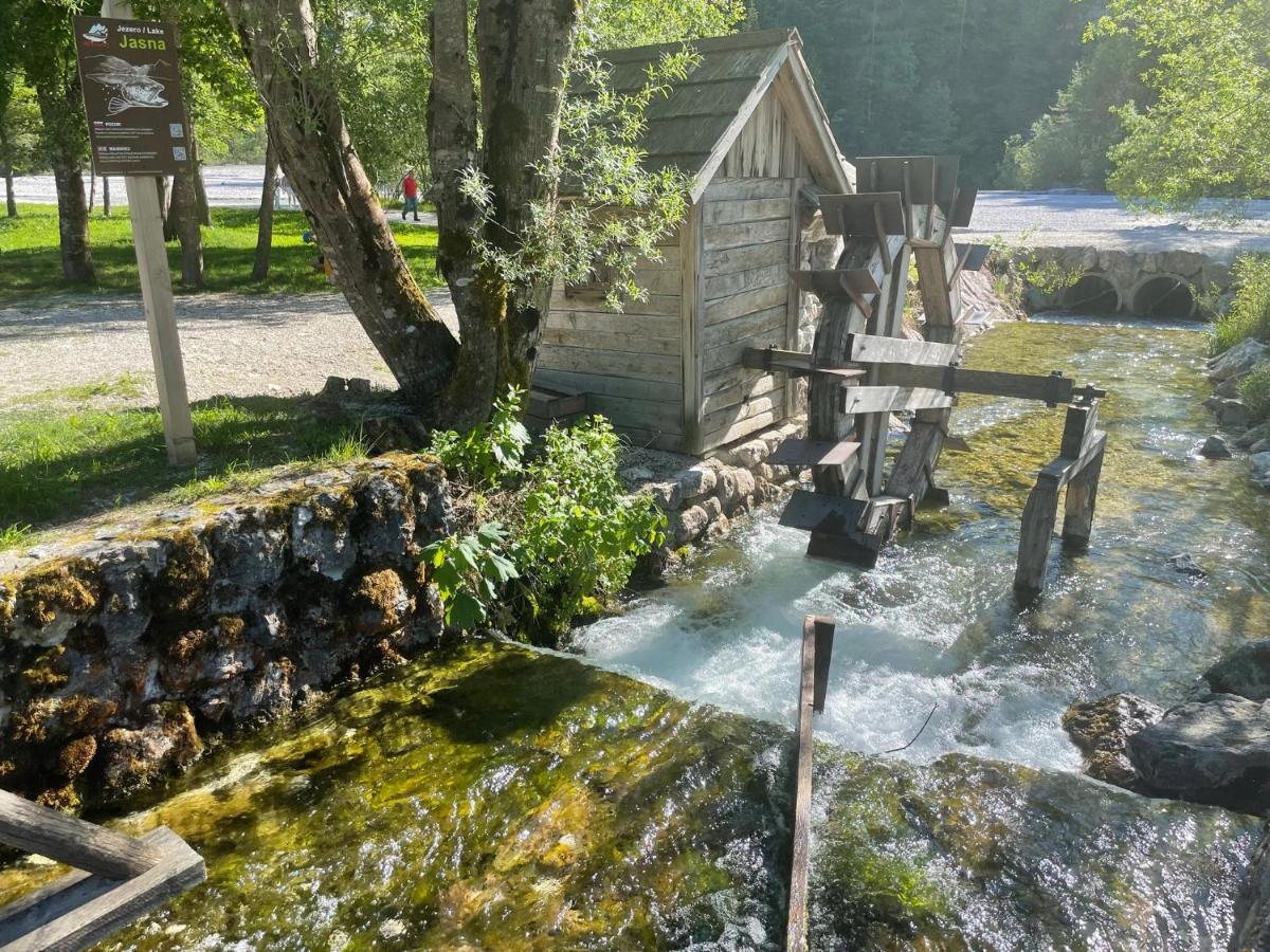 Martinov Dom Lägenhet Kranjska Gora Exteriör bild